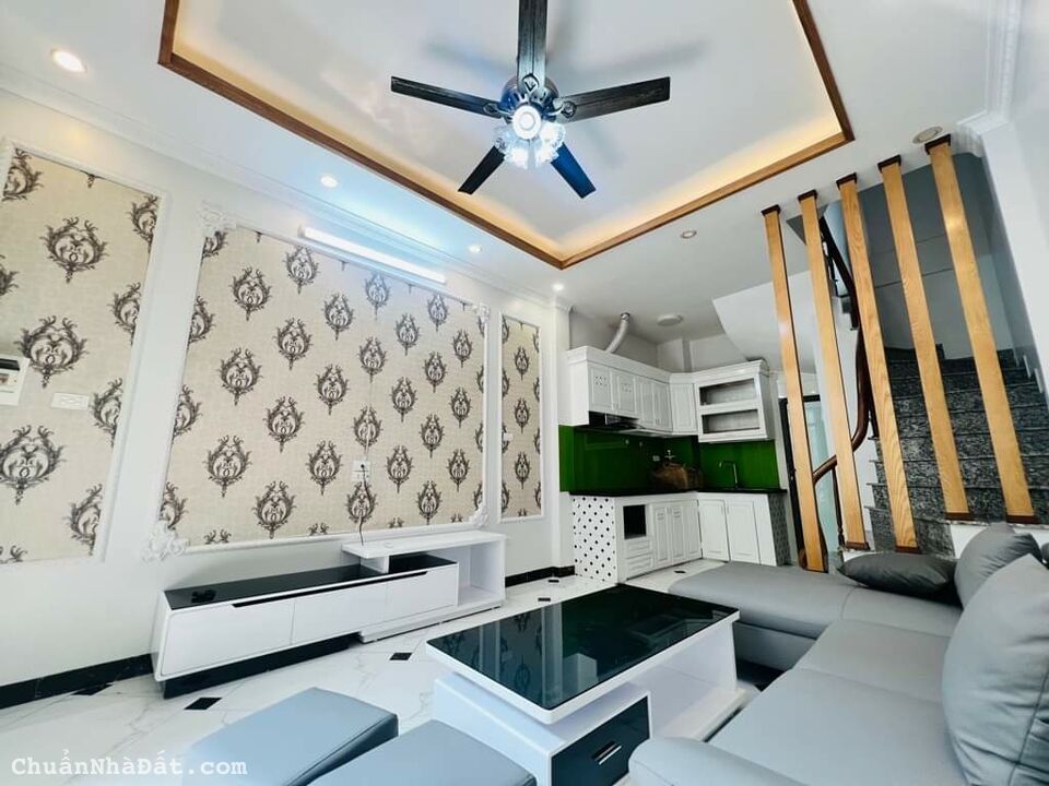 B_Á_N NHÀ GẤP 30M2 HOÀNG MAI, SIÊU HIẾM, DÂN CƯ VĂN MINH,  Nhỉnh 4 Tỷ. 