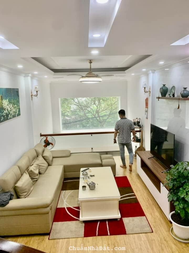 CHÍNH CHỦ BÁN GẤP NHÀ 5 TẦNG - PHƯƠNG MAI - CHỦ NHÀ SANG MỸ ĐỊNH CƯ