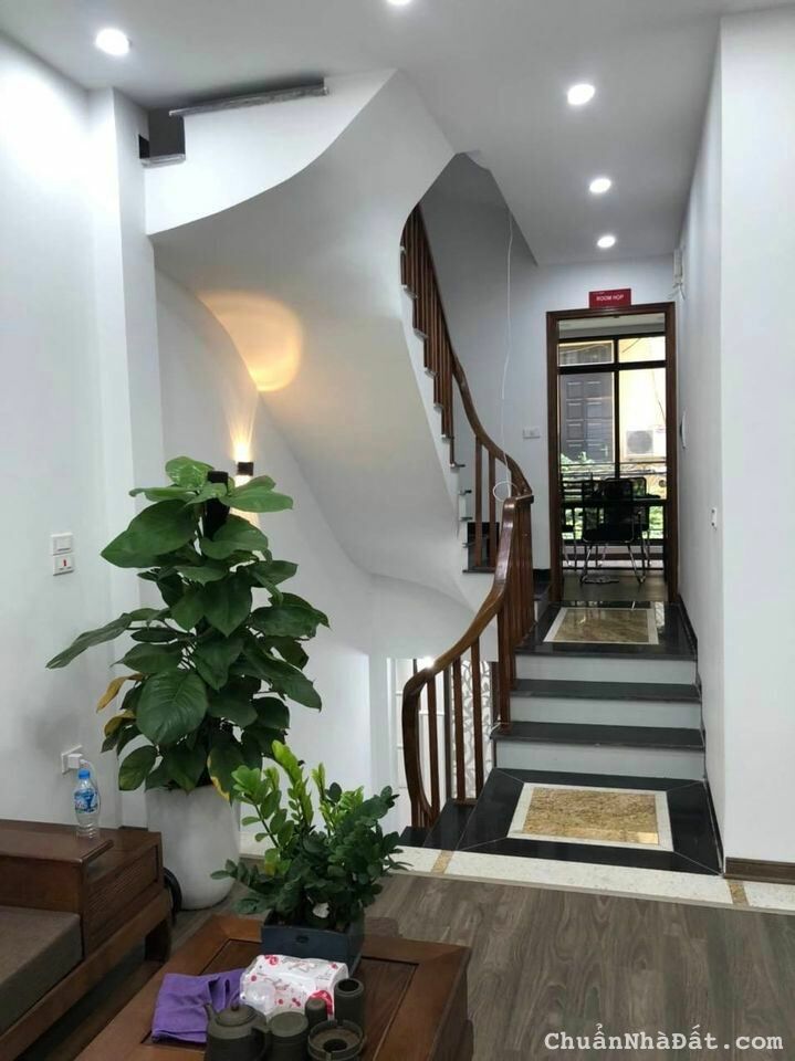 BÁN NHÀ THỤY KHUÊ, 52M2, 6,3 TỶ MẶT TIỀN RỘNG, LIÊN HỆ EM QUỲNH 0987678267