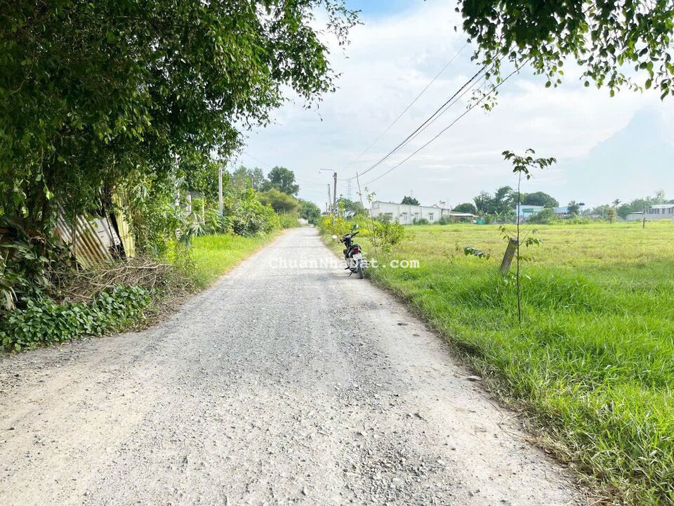 BÁN 130m² ĐẤT THỔ CƯ TẠI ĐƯỜNG XÓM CHỒI, TÂN MỸ, ĐỨC HÒA, LONG AN