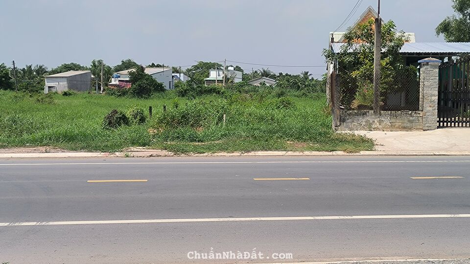 Đất lúa chuyển thổ Mặt Tiền 825 thị trấn Hậu Nghĩa Đức Hòa Long An 580tr/m ngang Đất lúa chuyển thổ Mặt Tiền 825 thị trấn Hậu Nghĩa Đức Hòa Long An 580tr/m ngang