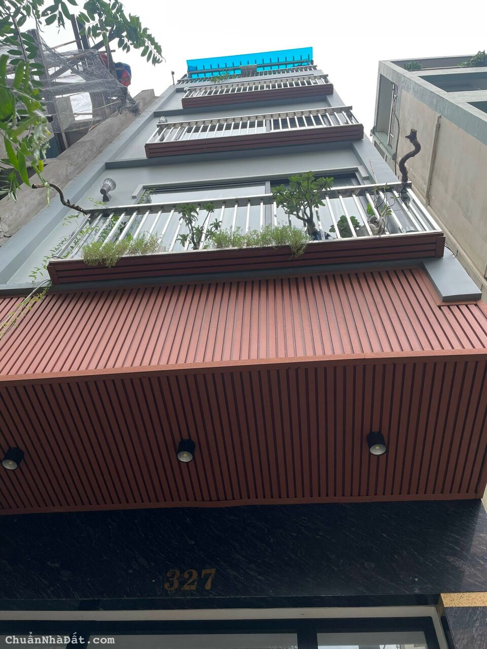 Nhà bán đường phan văn trị-DT-3,5m x11m) Nhà bán đường phan văn trị-DT-3,5m x11m)