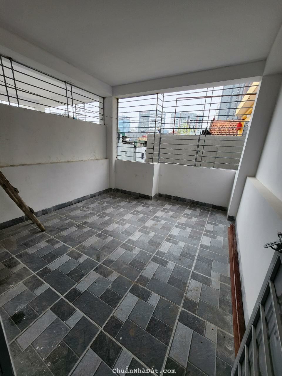 NHÀ MỚI – NGÕ 3 GÁC – GẦN OTO – LÊ VĂN LƯƠNG,NHÂN CHÍNH