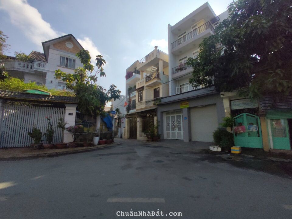 Nhà mặt tiền trịnh hoài đức Hiệp phú DT 120m, 4 tầng Nhà mặt tiền trịnh hoài đức Hiệp phú DT 120m, 4 tầng