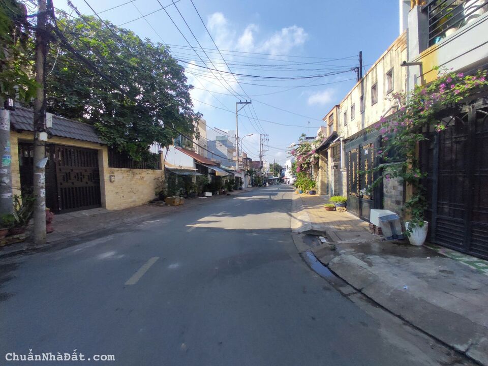 Nhà mặt tiền trịnh hoài đức Hiệp phú DT 120m, 4 tầng Nhà mặt tiền trịnh hoài đức Hiệp phú DT 120m, 4 tầng