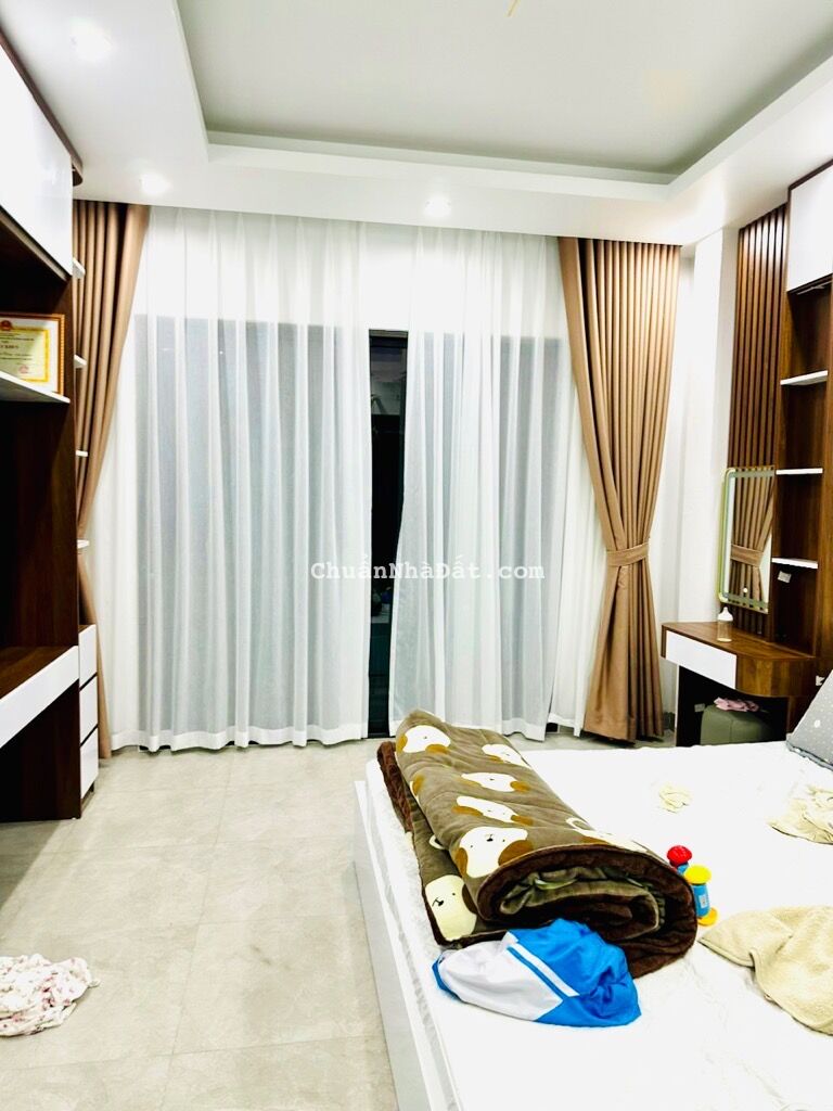 Bán nhà Vĩnh Hưng ô tô đỗ cửa 42m*3T giá 3.5 tỷ