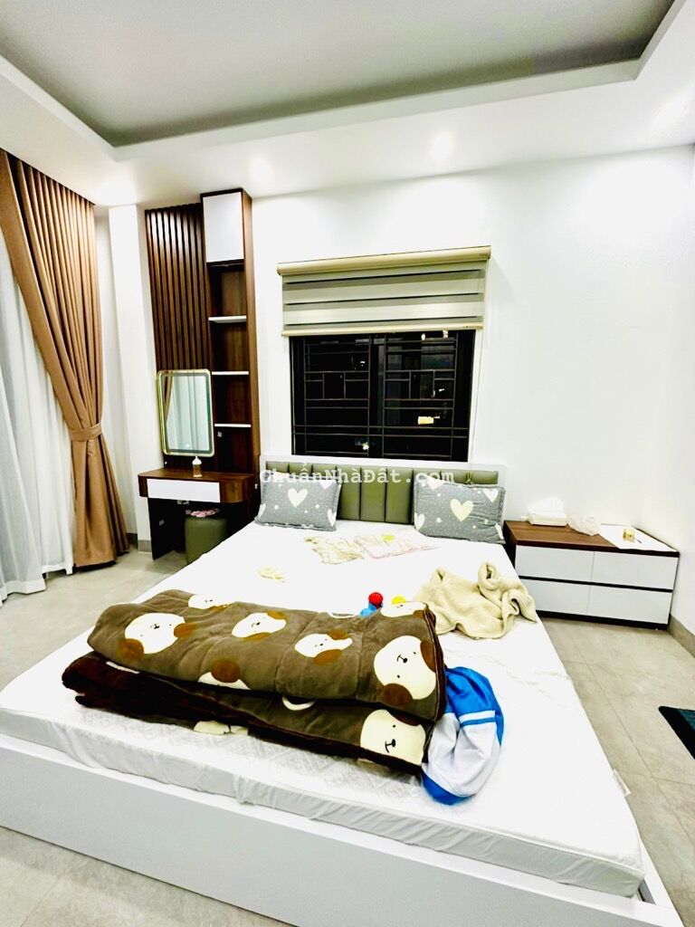 Bán nhà Vĩnh Hưng ô tô đỗ cửa 42m*3T giá 3.5 tỷ