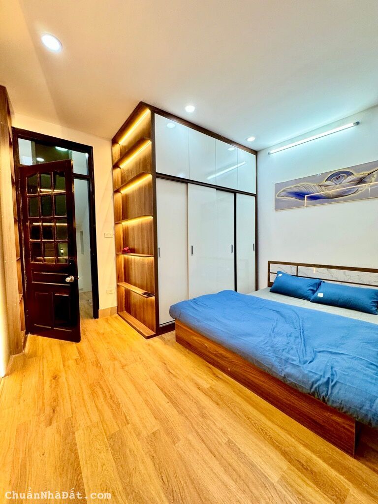 Nhà mới đẹp 31m*4T 💲 chỉ 3.78 tỷ khu vực nhiều tiện ích phố Nam Dư - Lĩnh Nam