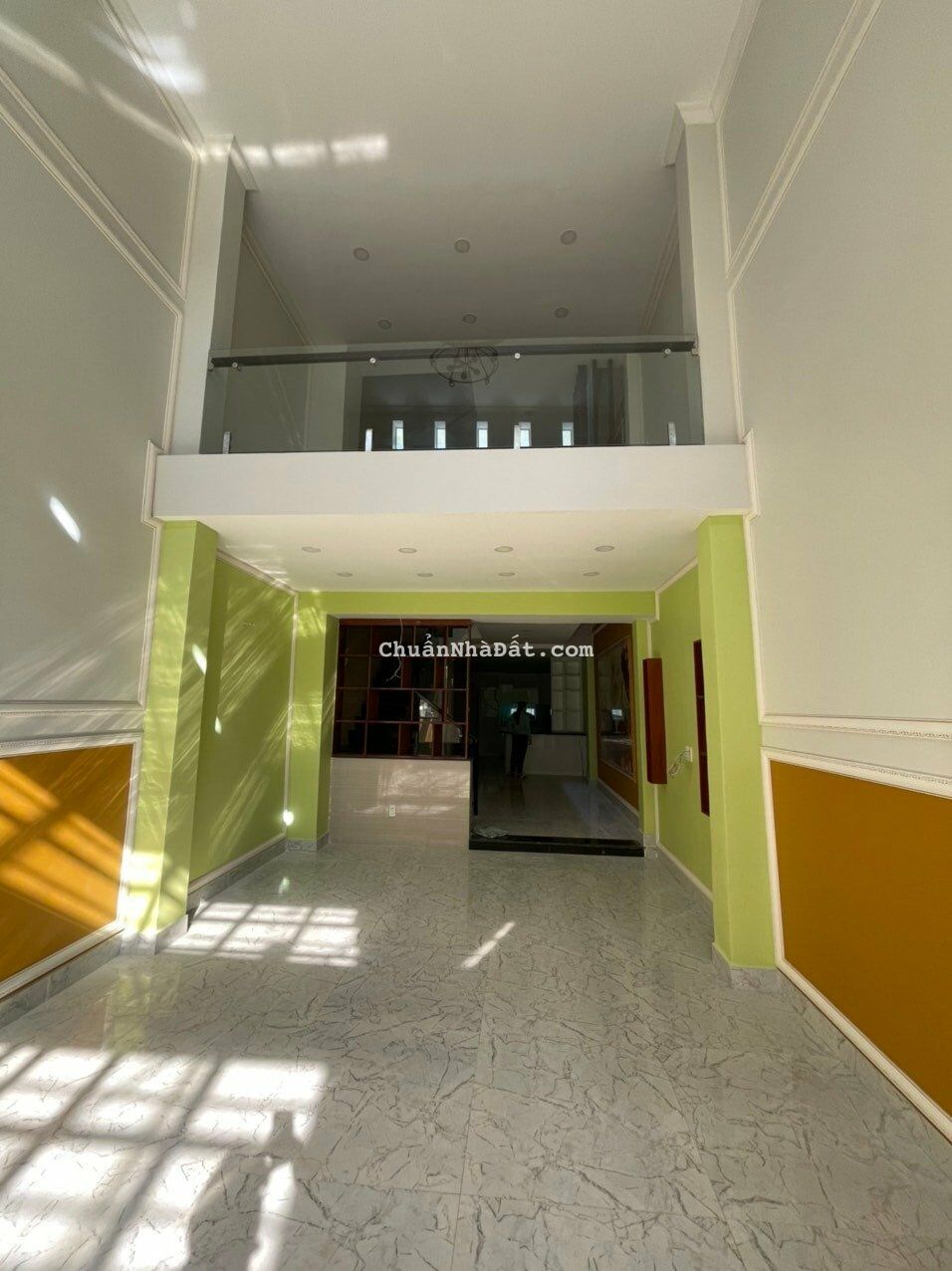 Bán nhà MT đường Hoàng Văn Hợp,gần khu tên lửa, 4 x 20m, 3 tấm, giá 8.8 tỷ nhà mới giá khá êm 