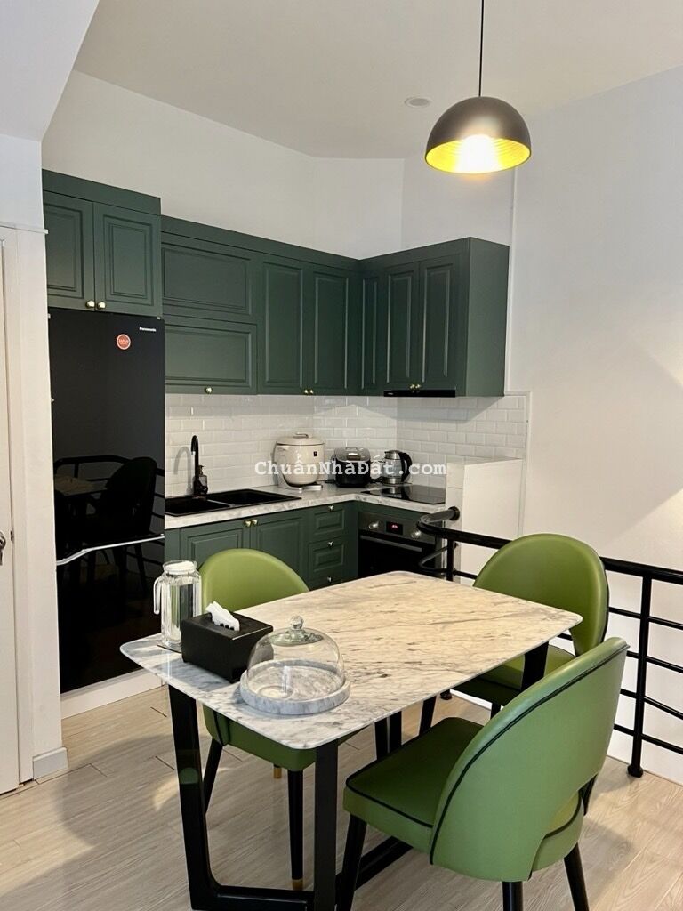 Bán nhà phú nhuận hồ văn huể nhà 4 tầng btct 4pn ngang 4m hẻm xe hơi chỉ nhỉnh 7 tỷ  