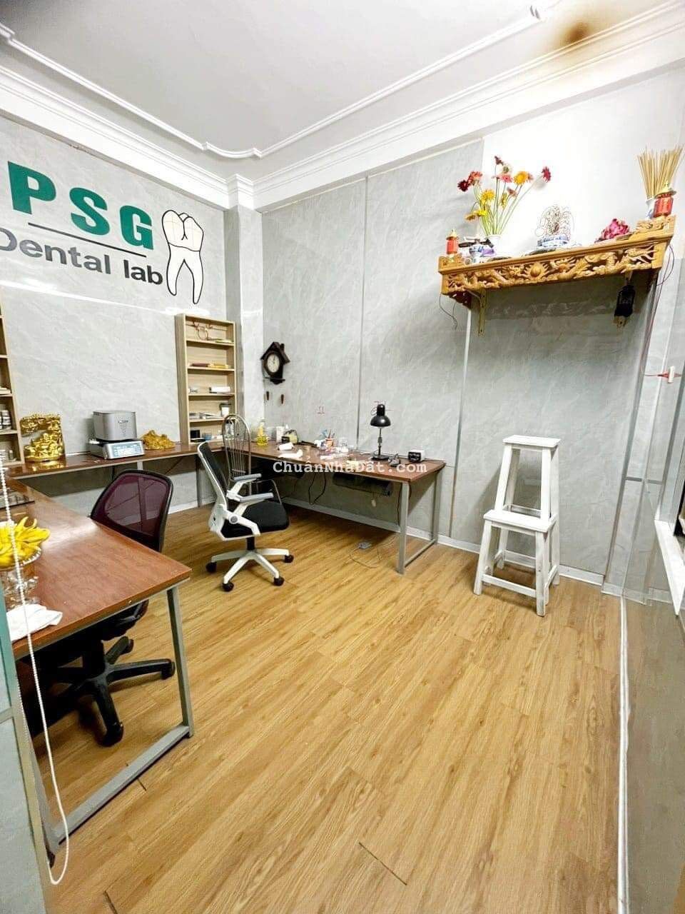 Bán Chung cư Xala, Hà Đông đt 70m2, 2ngủ , 2WC hướng Đông Nam Giá 2,7ty