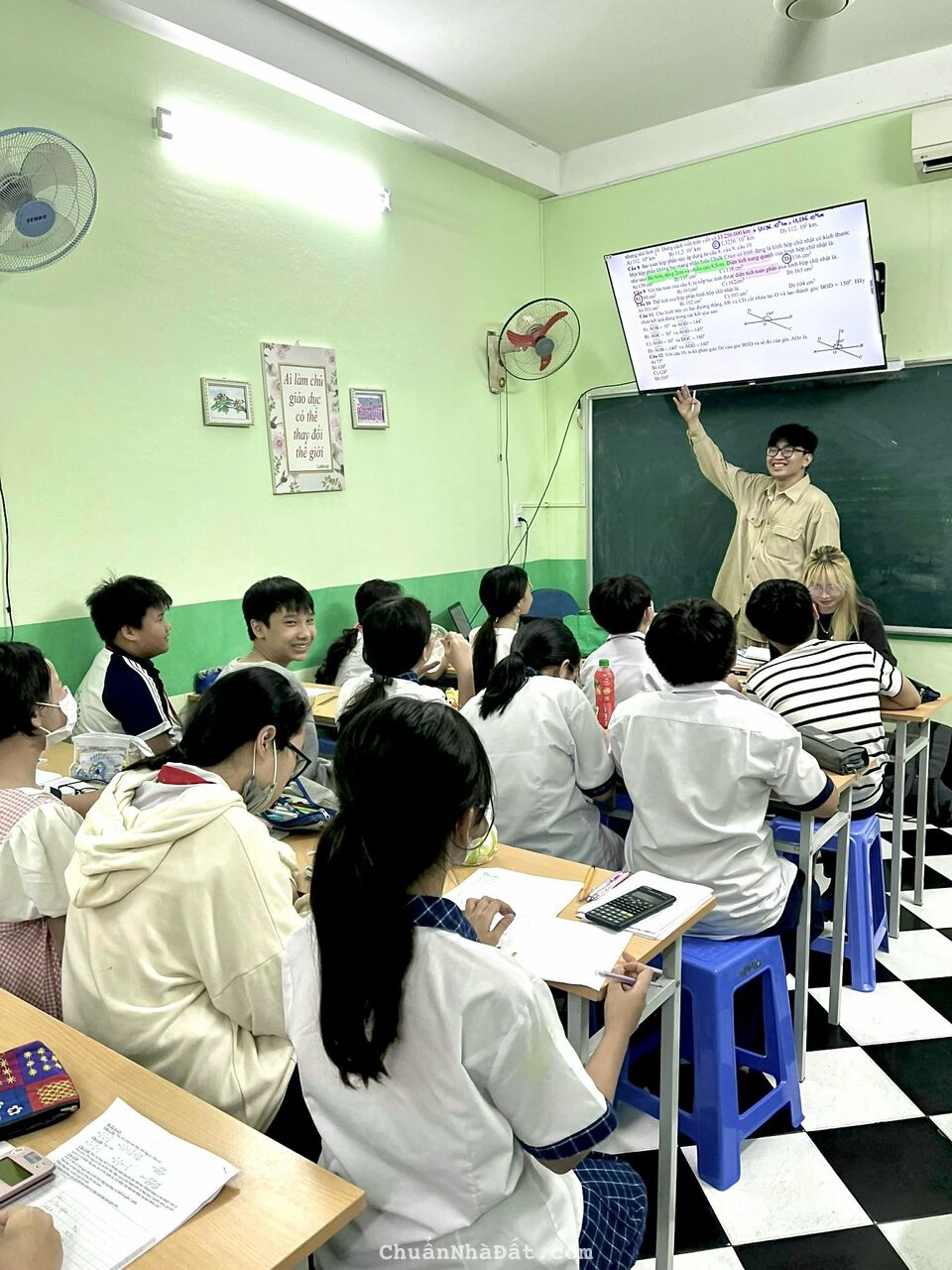 Cho thuê PHÒNG DẠY HỌC GIÁ RẺ Q.TÂN PHÚ