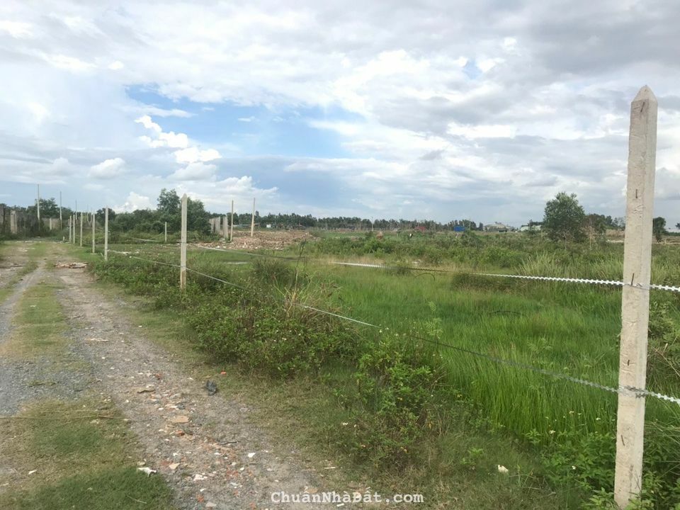 Bán sổ đất 2500 m2 giá bán 4tr/m2 ở vĩnh lộc b bình chánh hcm