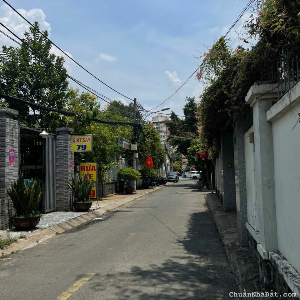 Nhà mặt tiền KD 2 tầng giá hạt dẻ cách Vincom Thủ Đức 1km 2.9x tỷ Nhà mặt tiền KD 2 tầng giá hạt dẻ cách Vincom Thủ Đức 1km 2.9x tỷ