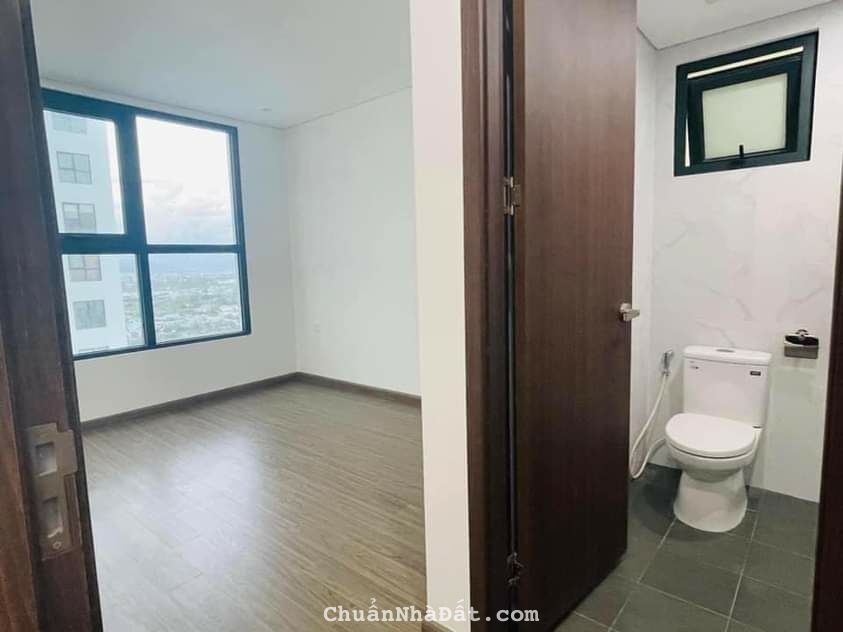 chủ đi nước ngoài cần bán gấp căn hộ 2 pn khu đô thị FPT thành phố Đà Nẵng