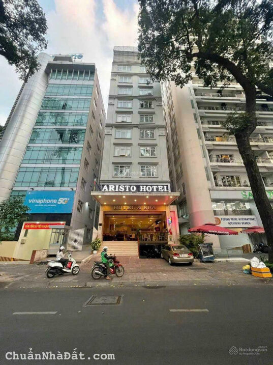 Bán mặt tiền ngay Nhà Thờ Đức Bà - Nguyễn Du P. Bến Nghé Q1 12x35m xây dựng hầm 12 tầng giá 320 tỷ Bán mặt tiền ngay Nhà Thờ Đức Bà - Nguyễn Du P. Bến Nghé Q1 12x35m xây dựng hầm 12 tầng giá 320 tỷ