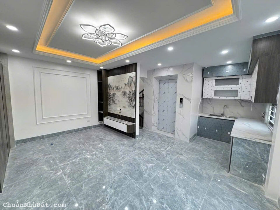 Bán Nhà Phố Hoàng Văn Thái 48m², 5 Tầng, Phân Lô Ô Tô, Giá Chỉ 8.9 Tỷ Bán Nhà Phố Hoàng Văn Thái 48m², 5 Tầng, Phân Lô Ô Tô, Giá Chỉ 8.9 Tỷ