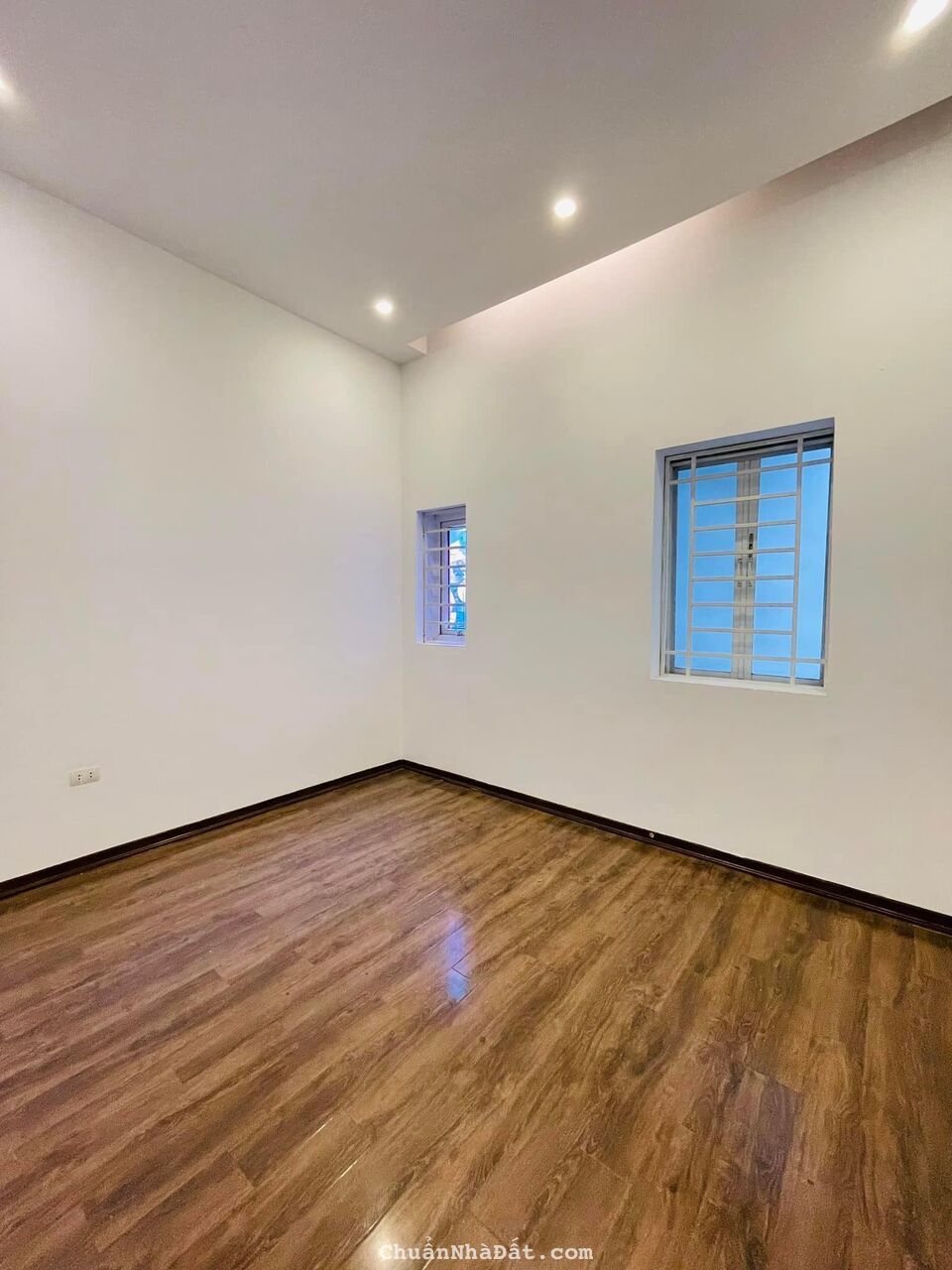 Bán Nhà Phố Trung Phụng 30m2, 4 Tầng, Nhà Đẹp Ở Ngay Giá Chỉ 5.x Tỷ