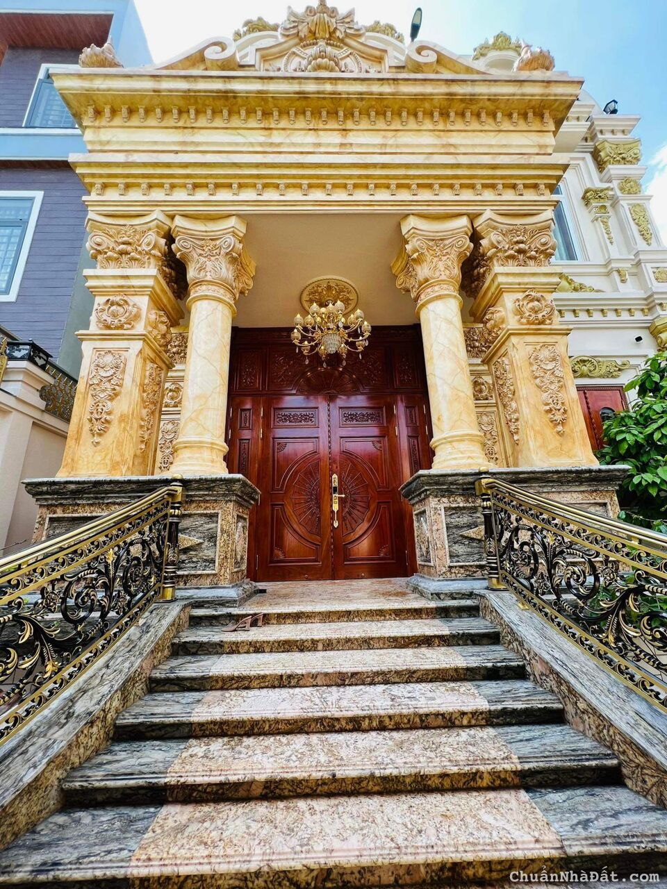 Bán biệt thự đường Trần Xuân Soạn Quận 7, DT: 11.2x42m, DTCN: 426m2, giá: 39 tỷ thương lượng Bán biệt thự đường Trần Xuân Soạn Quận 7, DT: 11.2x42m, DTCN: 426m2, giá: 39 tỷ thương lượng