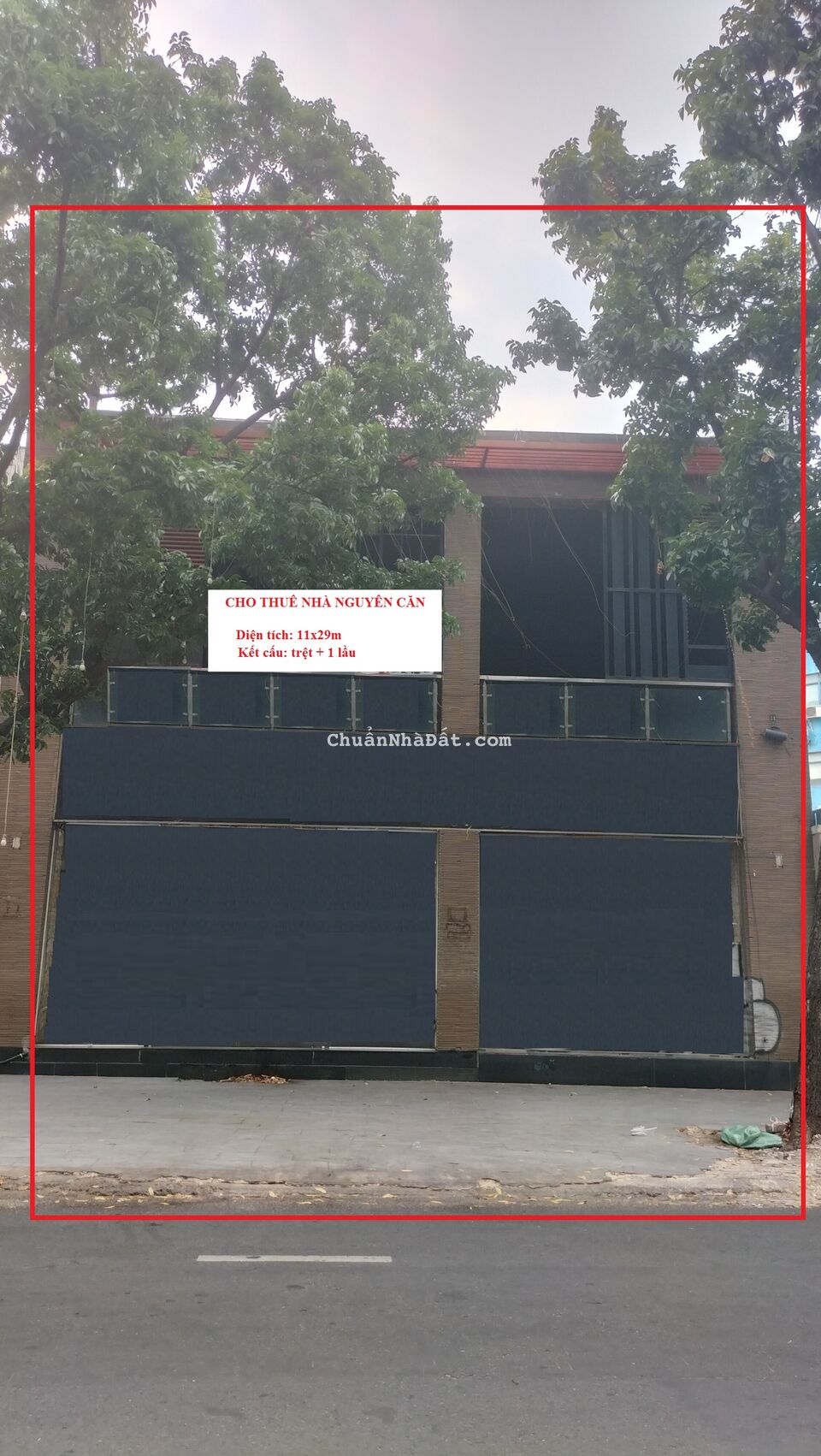 Cho thuê nhà 120Bis Nguyễn Đình Chiểu Quận 1,DT: 11x29m,Trệt + 1 lầu,giá: 260tr TL