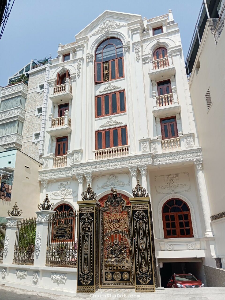 Bán biệt thự 166 Nguyễn Đình Chính Q Phú Nhuận, DT: 14x16m, Hầm + 6 lầu giá: 67 tỷ TL