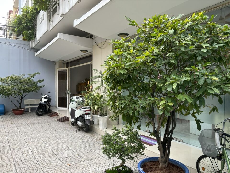 Bán biệt thự 2 mặt tiền đường số 1B P Bình Trị Đông B Bình Tân, DT: 12x20m, 4 lầu, giá: 35 tỷ TL Bán biệt thự 2 mặt tiền đường số 1B P Bình Trị Đông B Bình Tân, DT: 12x20m, 4 lầu, giá: 35 tỷ TL