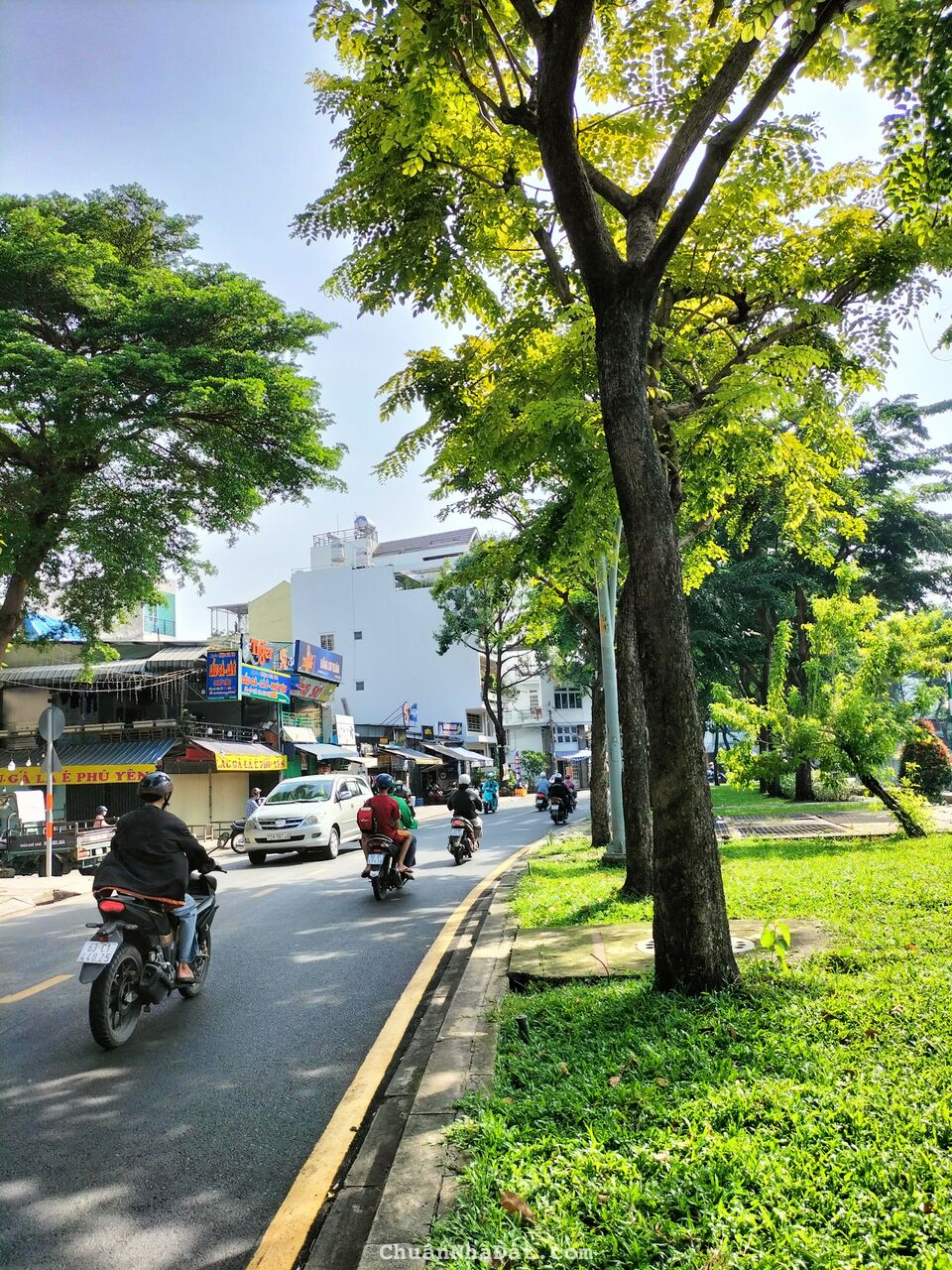 Bán biệt thự 2 mặt tiền đường Trường Sa Q Bình Thạnh, DT: 10x16m, hầm + 4 lầu, giá: 48 tỷ TL