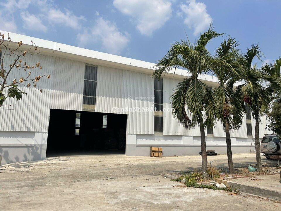 Cho thuê nhà xưỡng đường Dương Công Khi H Hpcs Môn, DT: 47x152m2, Giá : 250tr thương lượng Cho thuê nhà xưỡng đường Dương Công Khi H Hpcs Môn, DT: 47x152m2, Giá : 250tr thương lượng