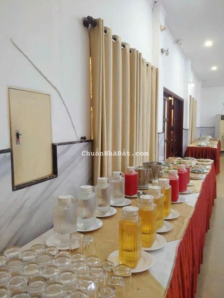 Bán nhà 18 Bùi Thị Xuân Quận 1, DT: 5.3x33m, Hầm + 12 tầng + 44 phòng, giá:110 tỷ TL