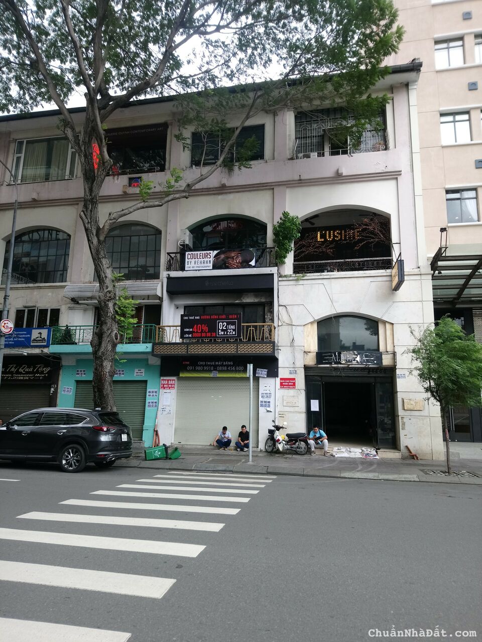 Bán nhà mặt tiền Đồng Khởi Quận 1, DT: 4x18m, 2 lầu, giá: 300 tỷ thương lượng