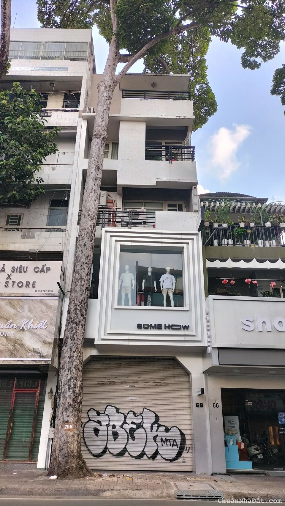 Cho thuê nhà 68 Nguyễn Trãi Quận 5, DT: 5.2x19.5m, Hầm + 3 lầu, giá: 80tr thương lượng