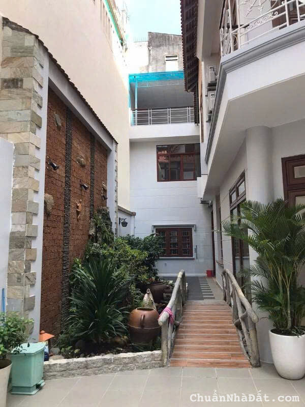 Cho thuê Biệt thự số 04 Phùng Khắc Khoan, Đa Kao, Quận 1,DT: 20m x 30m, giá: 160tr TL Cho thuê Biệt thự số 04 Phùng Khắc Khoan, Đa Kao, Quận 1,DT: 20m x 30m, giá: 160tr TL