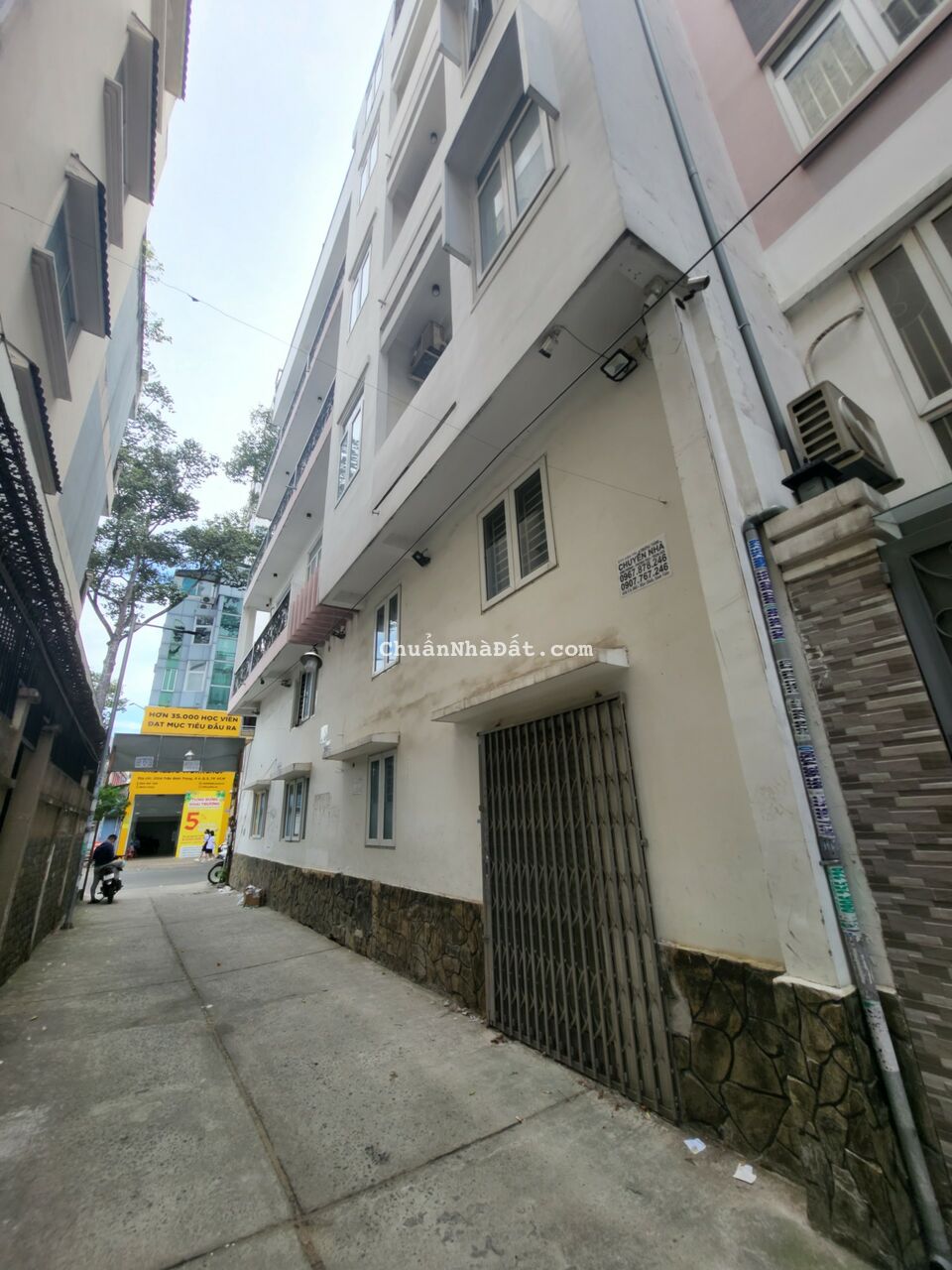 Cho thuê nhà 255-255A Trần Bình Trọng Quận 5, DT: 7.8x20m, 6 lầu + TM, giá: 160tr TL