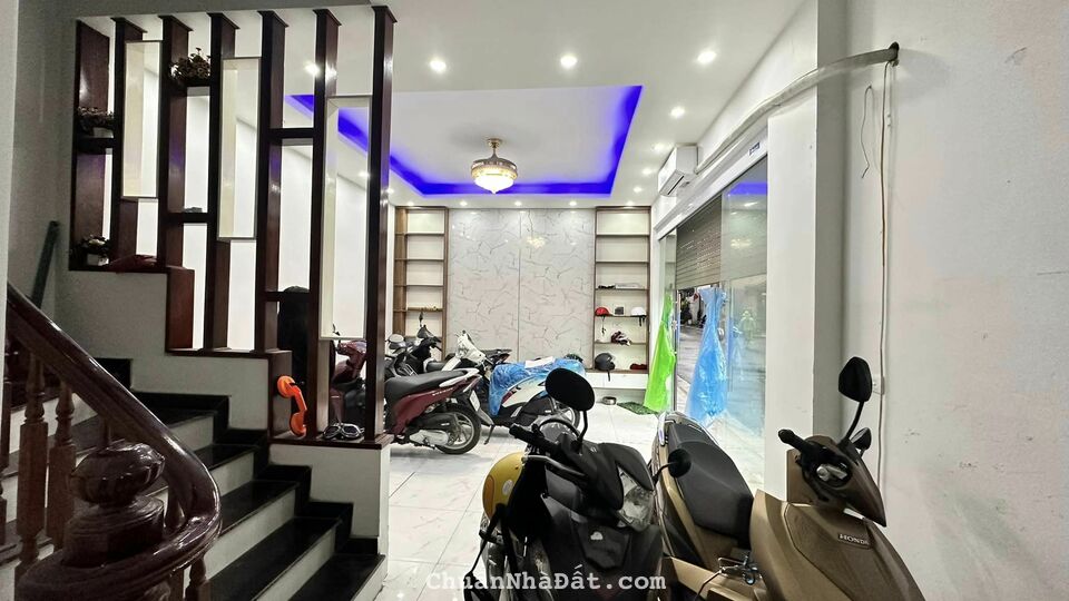 Bán nhà riêng ngõ 268 Lê Trọng Tấn 40m2, 5T, MT 4,5m 2 Thoáng Giá Chỉ 5,5 Tỷ