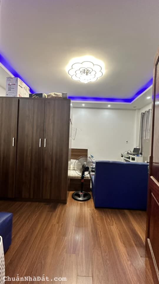 Bán nhà riêng ngõ 268 Lê Trọng Tấn 40m2, 5T, MT 4,5m 2 Thoáng Giá Chỉ 5,5 Tỷ