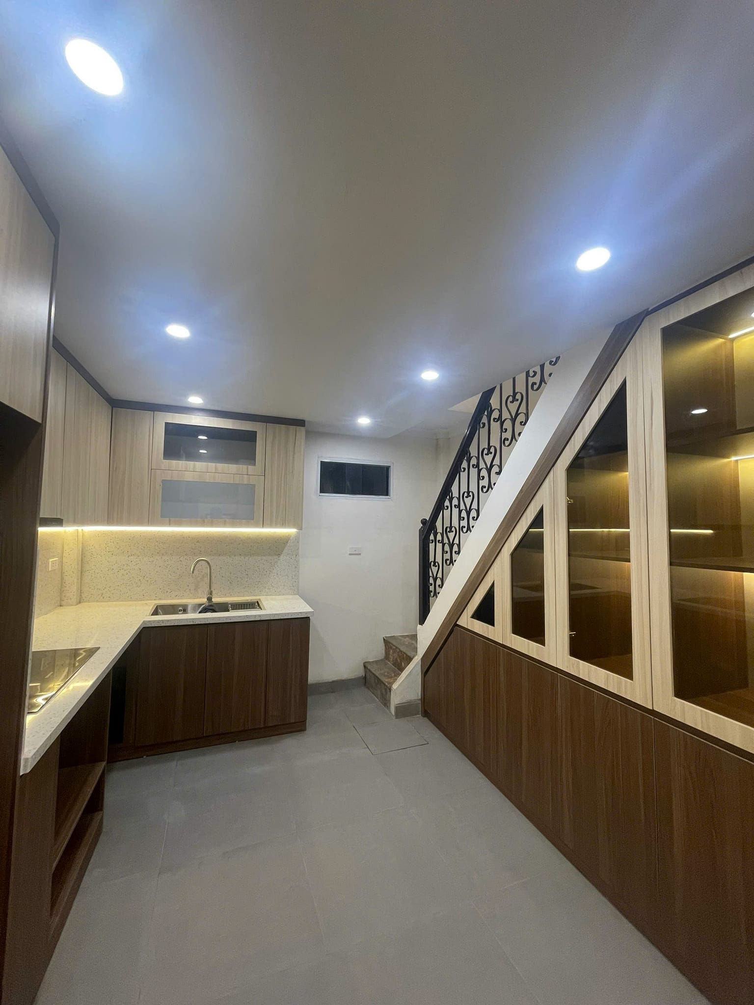 Bán Nhà Riêng Phố Xã Đàn 35m2, 4 Tầng, Nhà Đẹp Ở Luôn Giá Chỉ 5,5 Tỷ