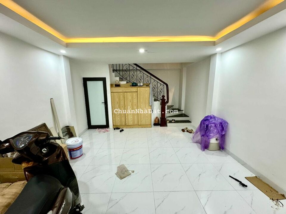 Bán nhà riêng Bùi Xương Trạch Thanh Xuân 30m2 4T Mt 4m Ô Tô Qua Nhà Giá Chỉ 6. tỷ