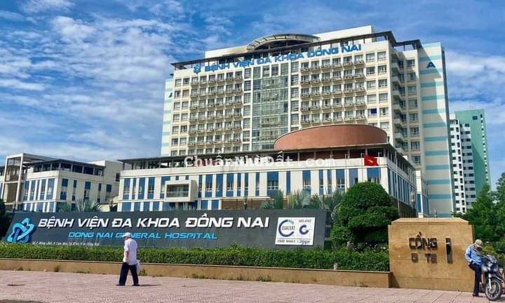 Bán NHÀ & ĐẤT P. Tam Hoà Gần BVĐK TỈNH ĐỒNG NAI
___________________________________
📌 Vị trí MẶT TI