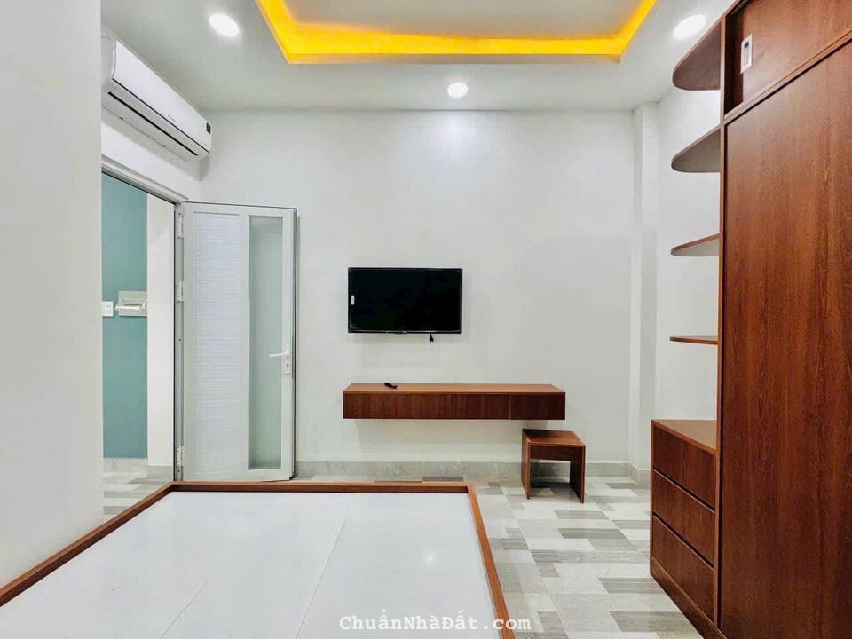 Bán nhà hẻm 5m Phan Đăng Lưu, P2, Phú Nhuận, gần chợ Tân Định, xây 3 lầu, sổ sẵn