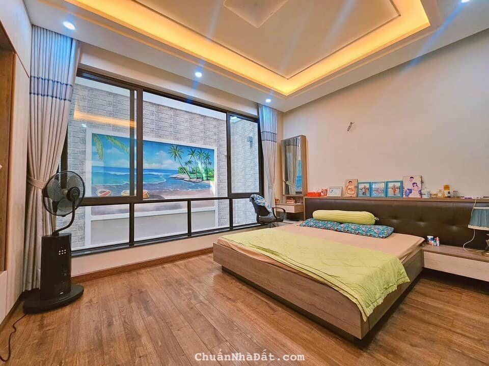 34m2 nhà hẻm Bạch Đằng, P15, Bình Thạnh. Đang cho thuê 14tr/th. Gần ĐH Hồng Bàng, sổ sẵn