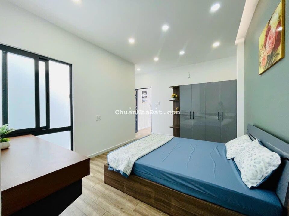 Nhà xinh 52m2 ngay Hương lộ 2, Bình Trị Đông A xây 2 lầu chỉ hơn 2 tỷ, sổ sẵn