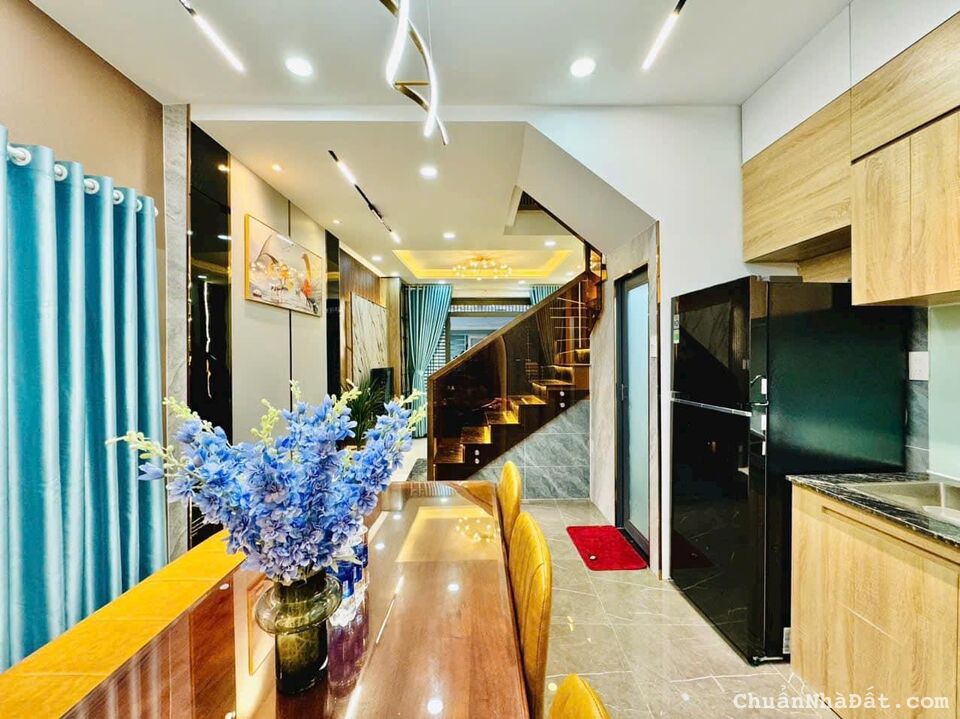 Nhà xinh 50m2 ngay Hồ Văn Huê, P9, Phú Nhuận chỉ 2 tỷ 450, ngay nhà thờ Phát Diệm