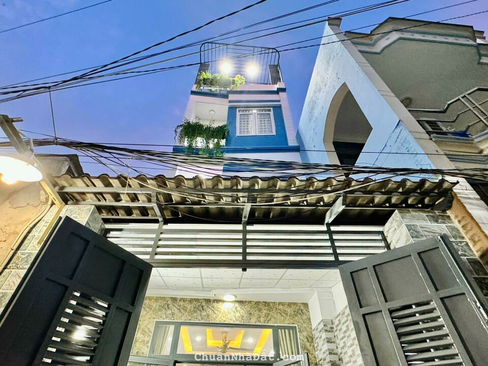 Ngộp ngân hàng bán nhà 36m2 Lãnh Binh Thăng, P12, Q11 chỉ 2ty100