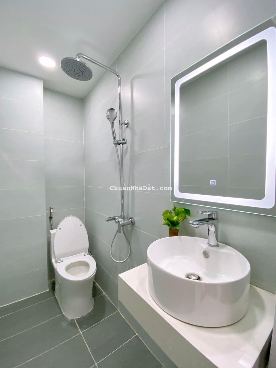 Nhà 37m2 hẻm ô tô Âu Dương Lân, P3, Q8 chỉ 2ty150. Gần UBND Phường 3 cực kì an ninh Nhà 37m2 hẻm ô tô Âu Dương Lân, P3, Q8 chỉ 2ty150. Gần UBND Phường 3 cực kì an ninh