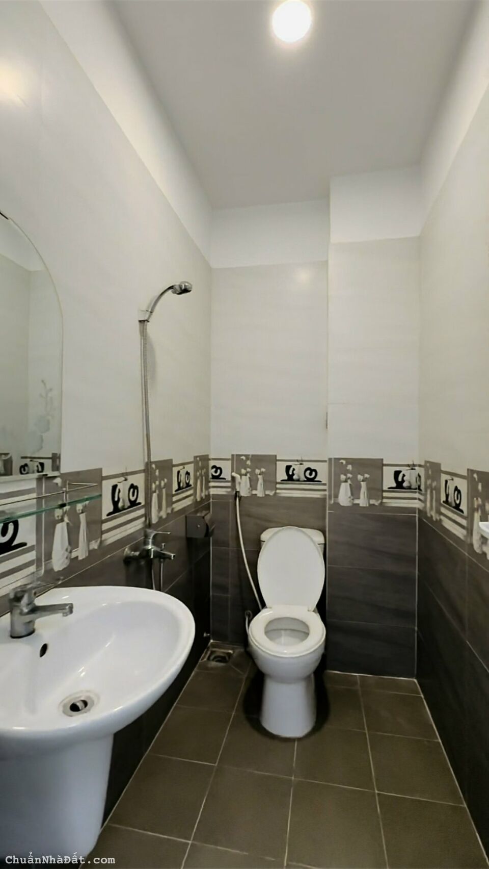 Siêu phẩm nhà 64m2 ĐÀO DUY ANH, P9, Phú Nhuận chỉ 3 tỷ 550. Gần CV Gia Định, xây 2 lầu, sổ sẵn