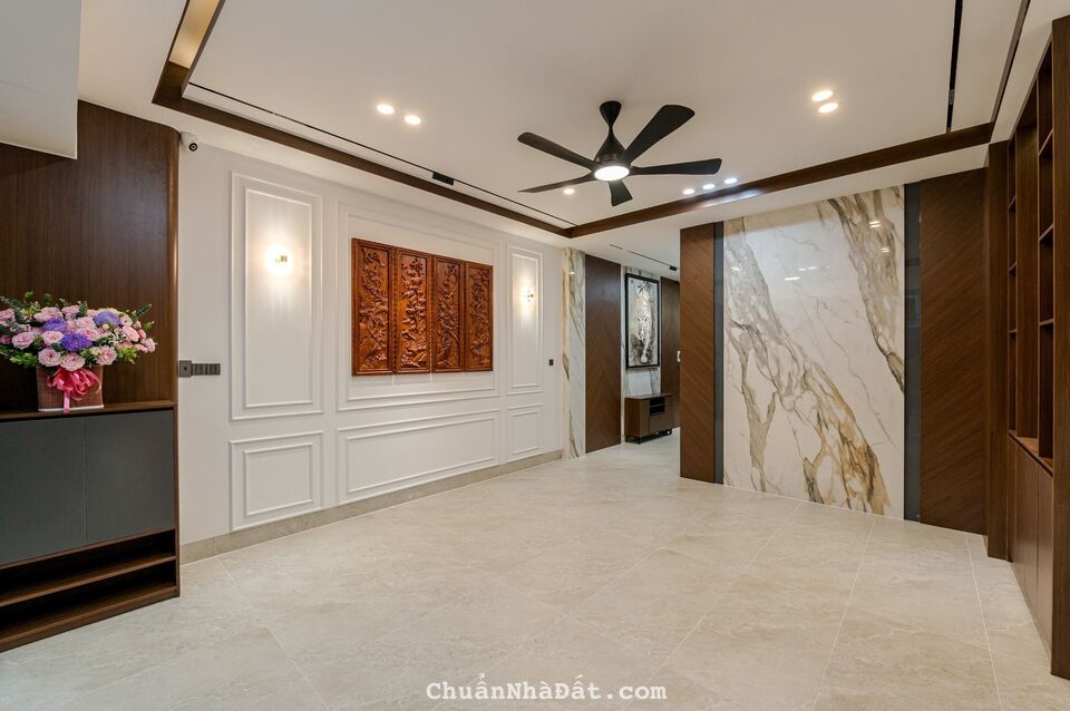 SỞ HỮU CĂN NHÀ TUYỆT ĐẸP NGỌC THỤY CHỈ 4.3 TỶ