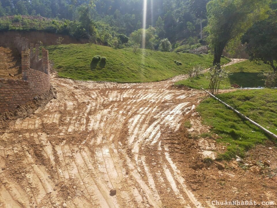 Tôi bán hộ lô đất của chủ gửi 7000m chỉ 7tr/m2 tại Kỳ Sơn, Hoà Bình