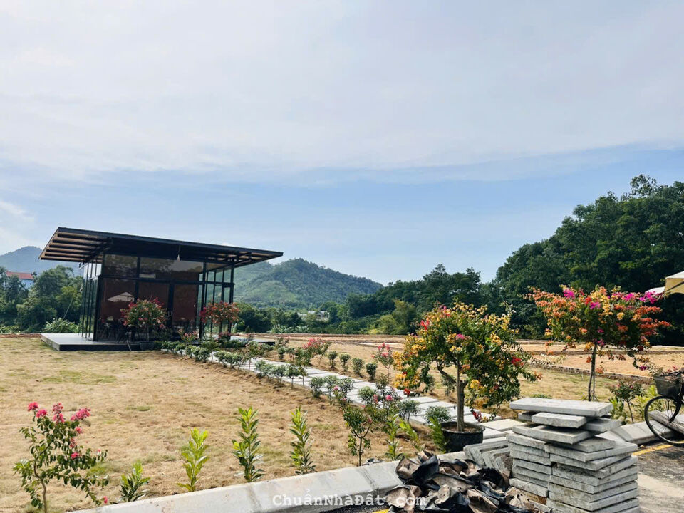 Chủ gửi bán lô đất 354.6m giá 13,5tr/m tại Yên Bình, Thạch Thất, Hà Nội Chủ gửi bán lô đất 354.6m giá 13,5tr/m tại Yên Bình, Thạch Thất, Hà Nội