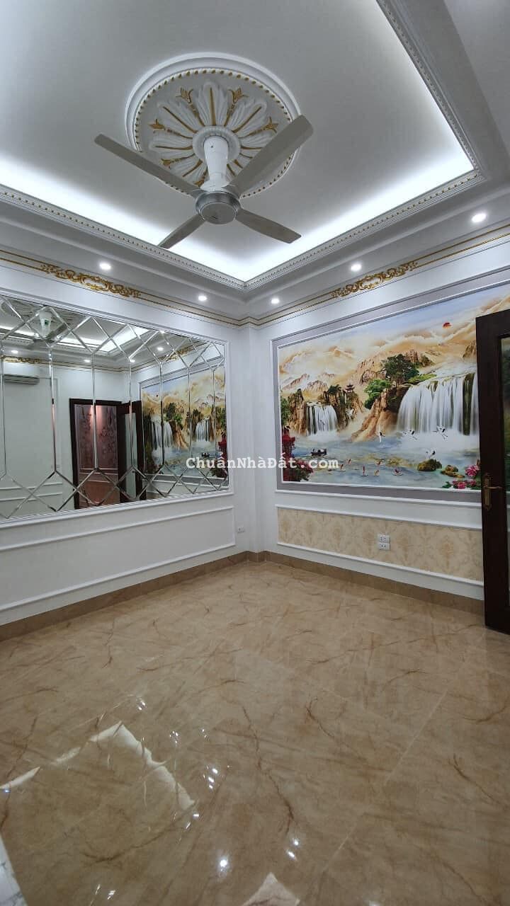 🏠 NHÀ TRẦN QUỐC HOÀN, CẦU GIẤY 60m, THANG MÁY NHẬP, GIÁ NHỈNH 17 TỶ**