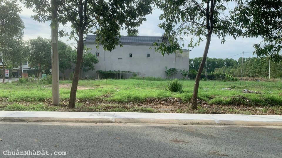 KẸT TIỀN BÁN GẤP LÔ ĐẤT NGAY TRONG KHU CÔNG NGHIỆP,GIÁ RẺ 1.150 TỶ